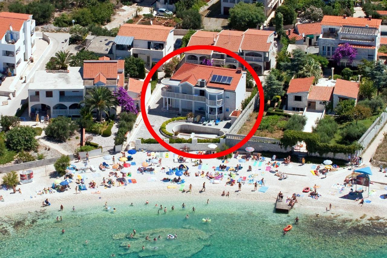Family Friendly Apartments With A Swimming Pool Rogoznica - 7557 מראה חיצוני תמונה