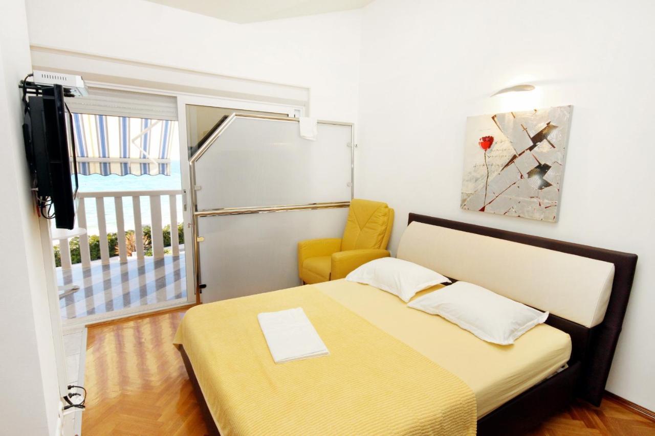 Family Friendly Apartments With A Swimming Pool Rogoznica - 7557 מראה חיצוני תמונה