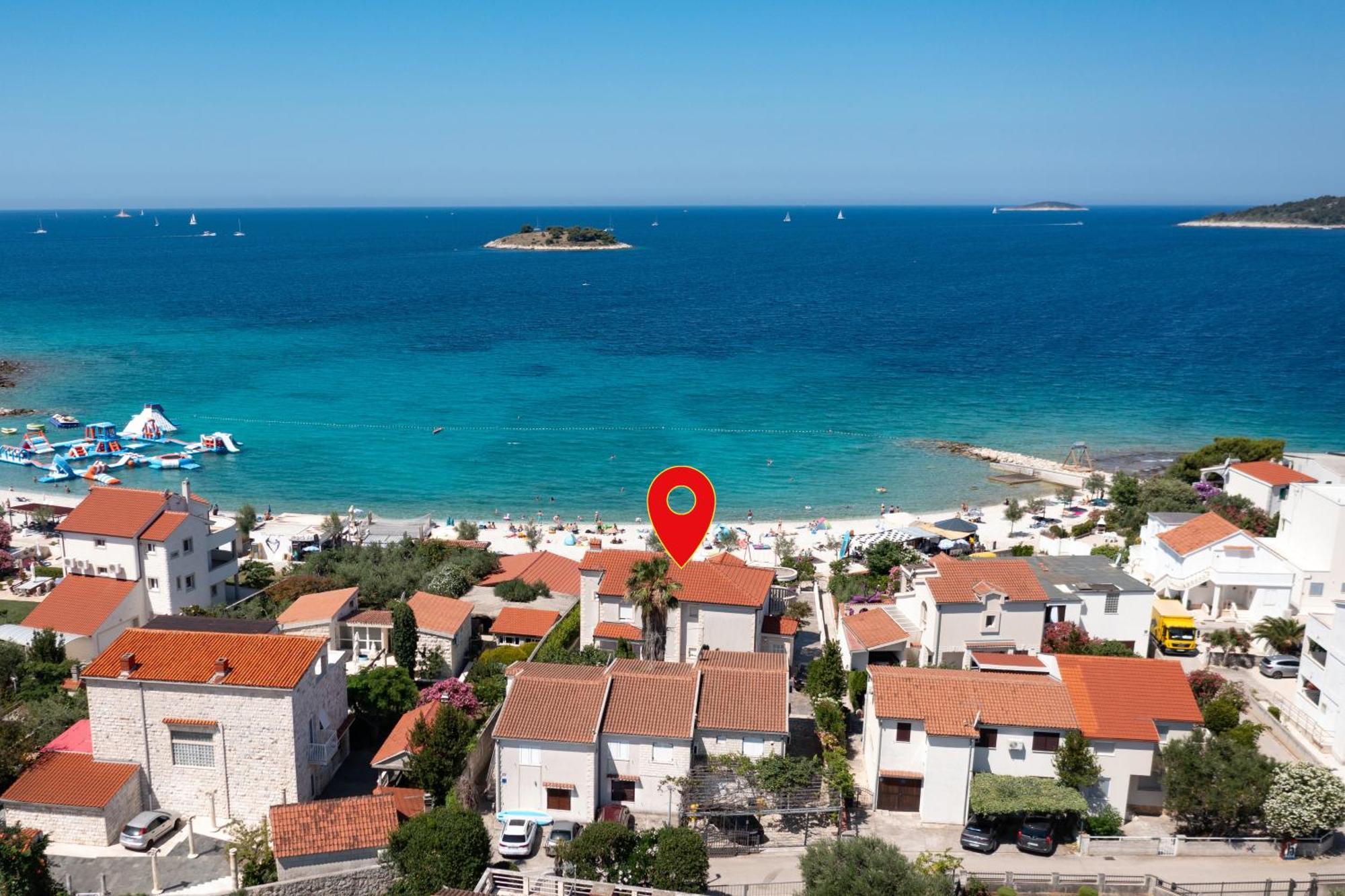 Family Friendly Apartments With A Swimming Pool Rogoznica - 7557 מראה חיצוני תמונה